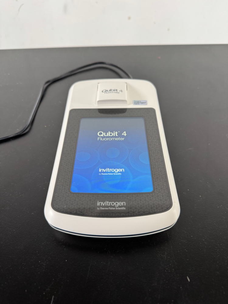 Image of Invitrogen Qubit 4 Fluorometer